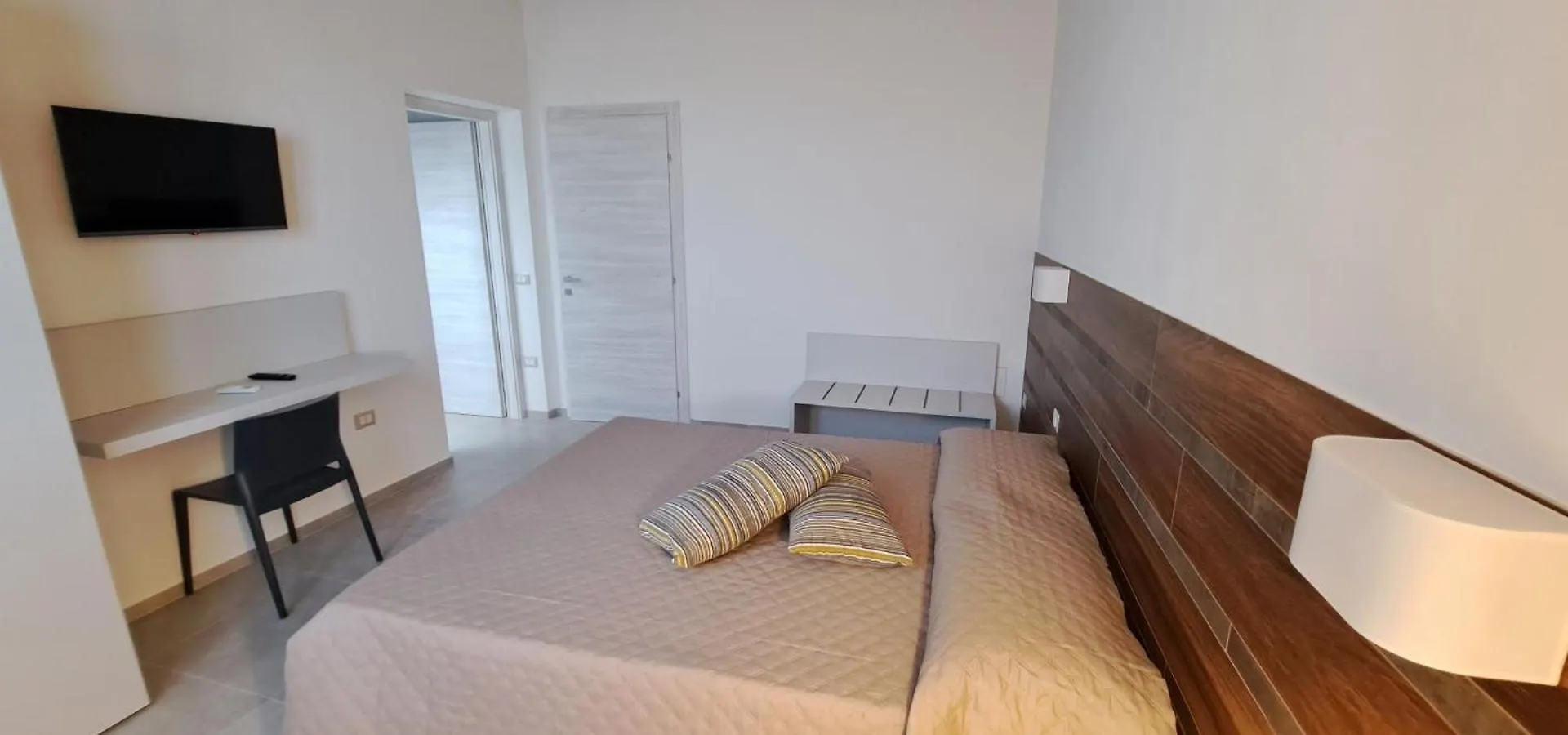 Claudette Apartments Marsala