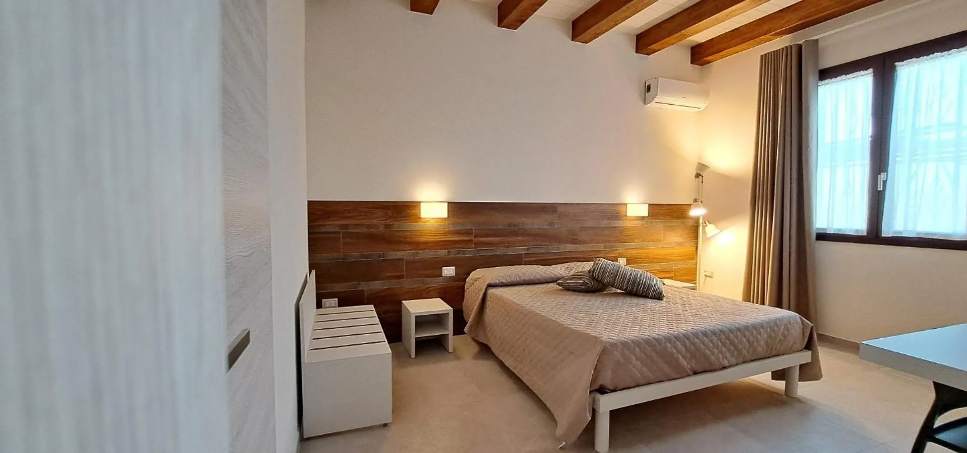 Claudette Apartments Marsala